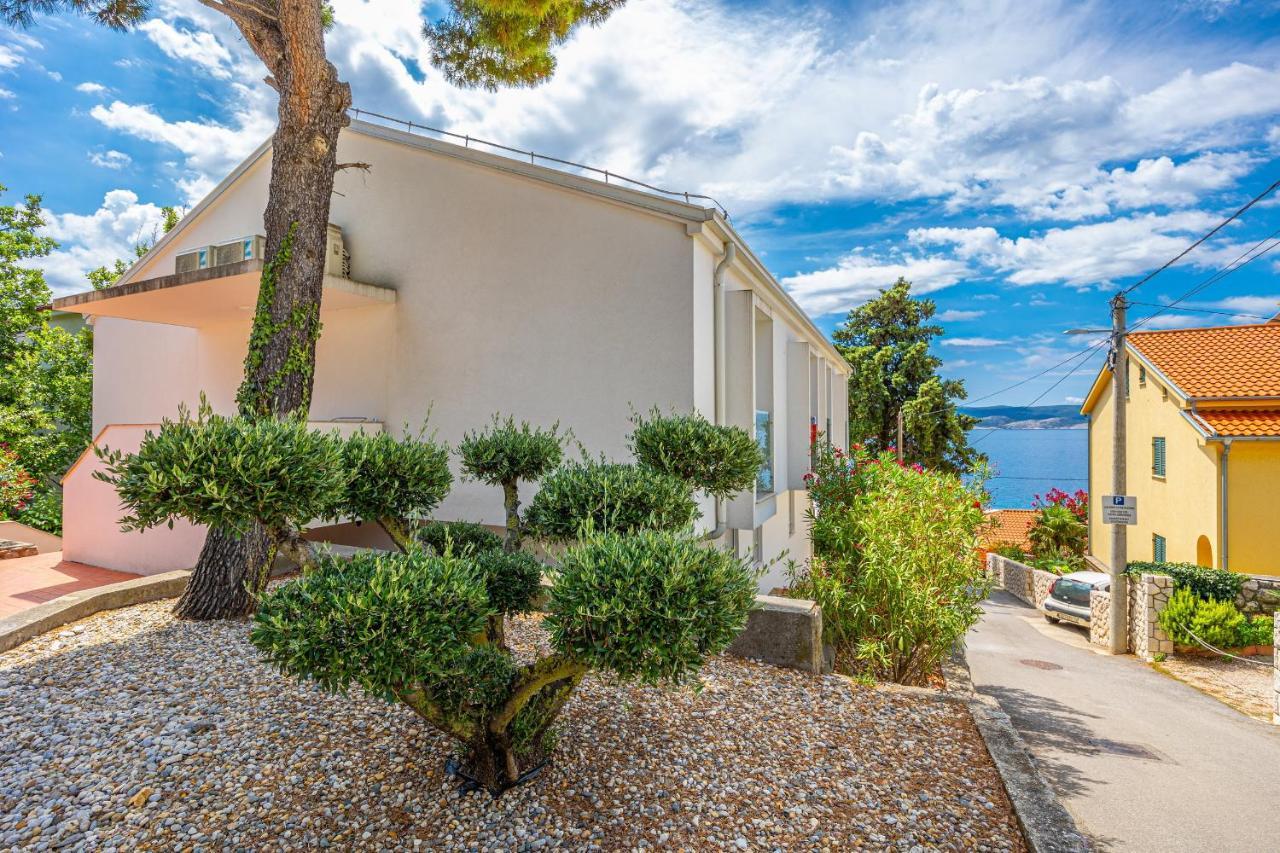 Rocky Beach Rooms Novi Vinodolski Exterior photo